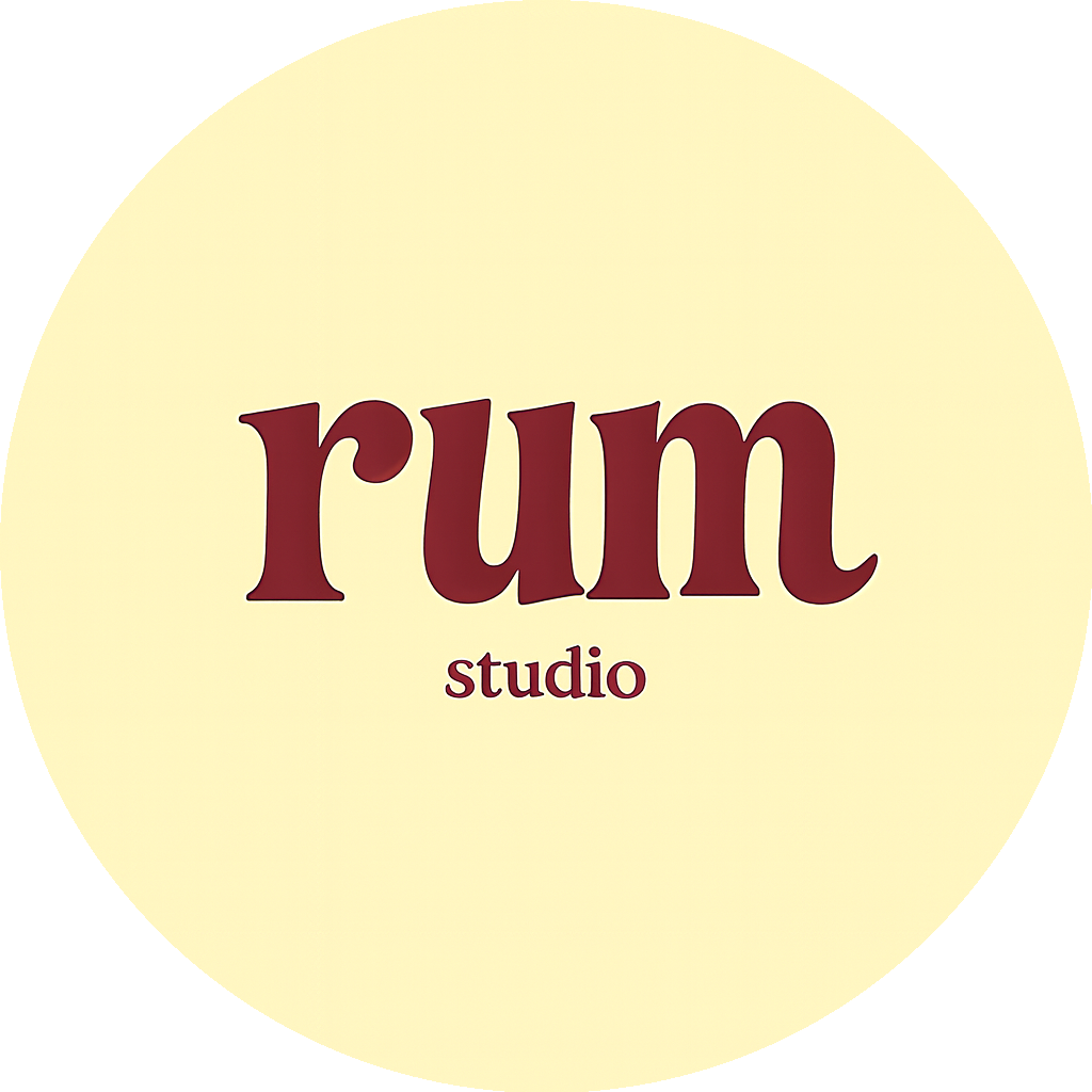 rum_studio_logo_circle